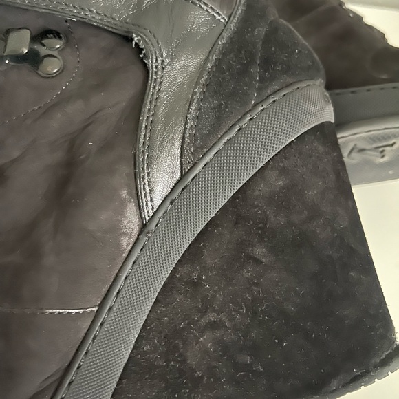 W Suede Louis Vuitton Wedge Booties - Picture 12 of 16